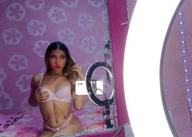 Alondra Comelles