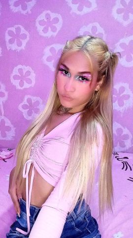Alondra Comelles