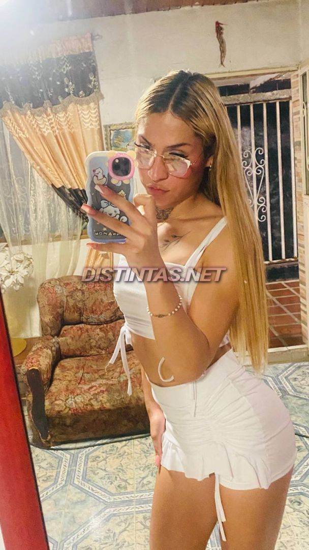 Alondra Comelles
