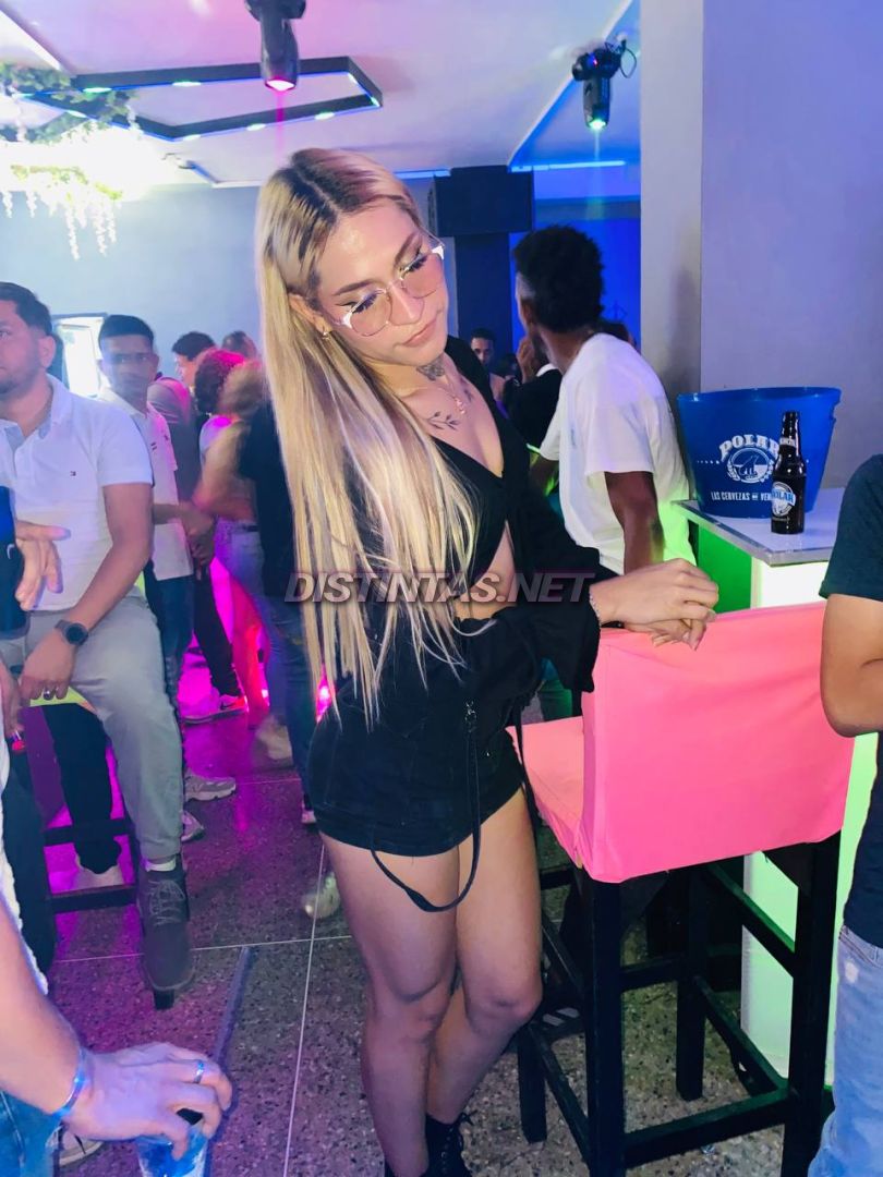 Alondra Comelles