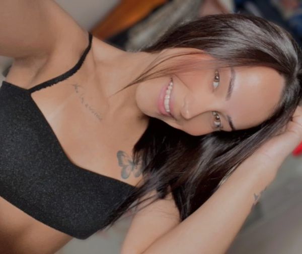 Olá meus amores, sejam bem vindos ao meu anúncio, me chamo Bruna Lins, sou uma escort transexual de 24 anos, 1,80 de altura e um olhar sedutor que te faz enlouquecer. Sou uma trans girl passiva ao estilo modelo e cheia de tesão para lhes conhecer.Para os iniciantes que adoram uma sacanagem posso ser sua namoradinha perfeita, sou a sua gata bastante meiga e simpática, além de super paciente também e atenciosa para você se acabar. Também faço vídeo chamadas pagas caso tenha interesse.Me mande uma mensagem e venha gozar comigo ou se preferir marcamos um atendimento presencial. Aceito pix, dinheiro e cartão.Venha se deliciar comigo nesse encontro gostoso, se ficou interessado por mim entre em contato, eu aguardo seu contato, muitos beijinhos, amores.