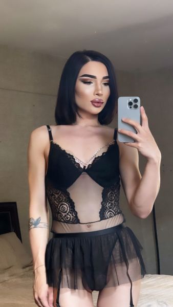 Hi! I’m Bella newlyand fresher in Istanbul….
22 years stunner all the way originally from the Kazahstans
I am beautiful with or without make~up, black hair ,black eyes 
Have a feminine look and slim body and this is my first time in Istanbul 