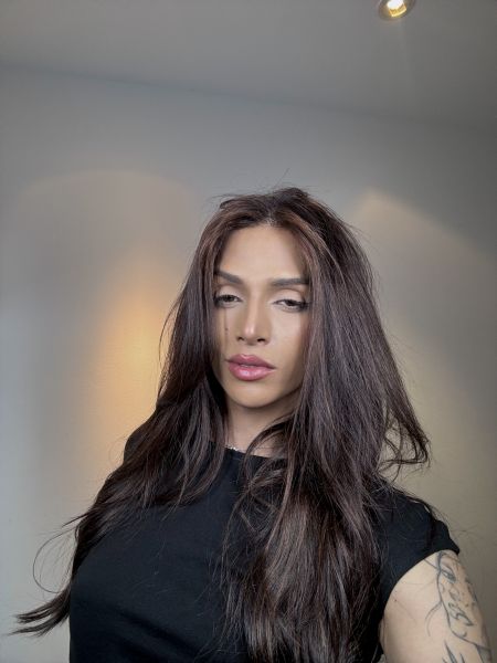 Hello my love, my name is Caroline, the best choice you can make I was travelling through Europe and I couldn't help but come to London ... If you want to meet a really beautiful, hot and intelligent woman, I can guarantee that THIS IS ME! M The phot