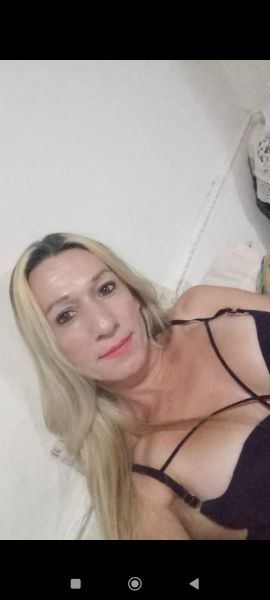 Luciana nena trans disponible para coger y pasarla súper rico cumplo fetiche fiestita tríos lo que vos quieras te lo cumplo yo bebé