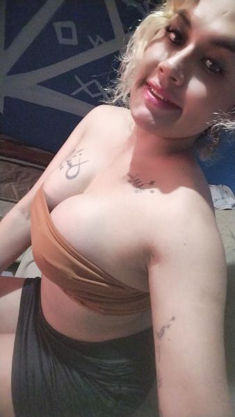 Chica trans Tabasqueña viviendo en Tijuana, complaciente y muy sonriente 🤗