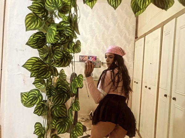 Isabela 
Joven paisita delicada femenina vergona culona dispuesta a complacerte versatil vip piel suave 
Fantasia o fetiche fiestera discreta dispuesta a complacerte en tu mayor fantasia o placer 