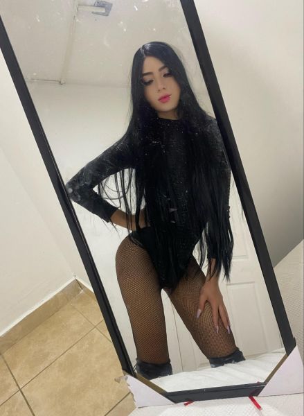 HOLA AMOR ME PRESENTO SOY ISABELA QUEENS, NUEVA CHICA TRANS EN CIUDAD DE PANAMÁ. 

BUENA ONDA,SEXY,APASIONADA,SENSUAL,ARRECHA Y DOMINANTE. REALIZÓ TODO TIPO DE SERVICIO SIN EXCLUIR NINGUNO MIENTRAS ESTE LA SERENIDAD Y PULCRITUD DE POR MEDIO.
TE GARANTIZO UNA COMPAÑÍA INOLVIDABLE,100% REAL HIGIÉNICA Y SÚPER CALIENTE EN LA CAMA. 

En mi encuentras un servicio súper completo en el cual te ofreceré besos, caricias, sexo oral, morbo, penetración, solo tienes que contactarme y ponernos de acuerdo te estaré esperando muy sexy dispuesta a todo para tii 
te daré la confianza para que me penetres y me pidas más sencilla, descomplicada de muy buena presentación personal, soy una chica con linda figura, hermosas curvas, divertida, sexy, sensual y discreta atiendo en mi apartamento privado con aire acondicionado. 

conmigo vas a encontrar un delicioso rato lleno de lujuria, pasión y deseo soy excelente conversadora dispuesta a cualquier plan. 